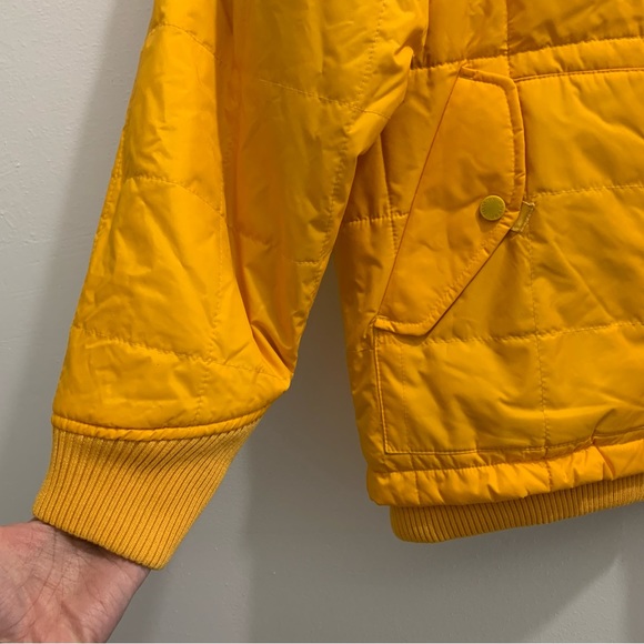 Tommy Jeans Mens Solid Quilted Reversible Jacket - Picture 6 of 11